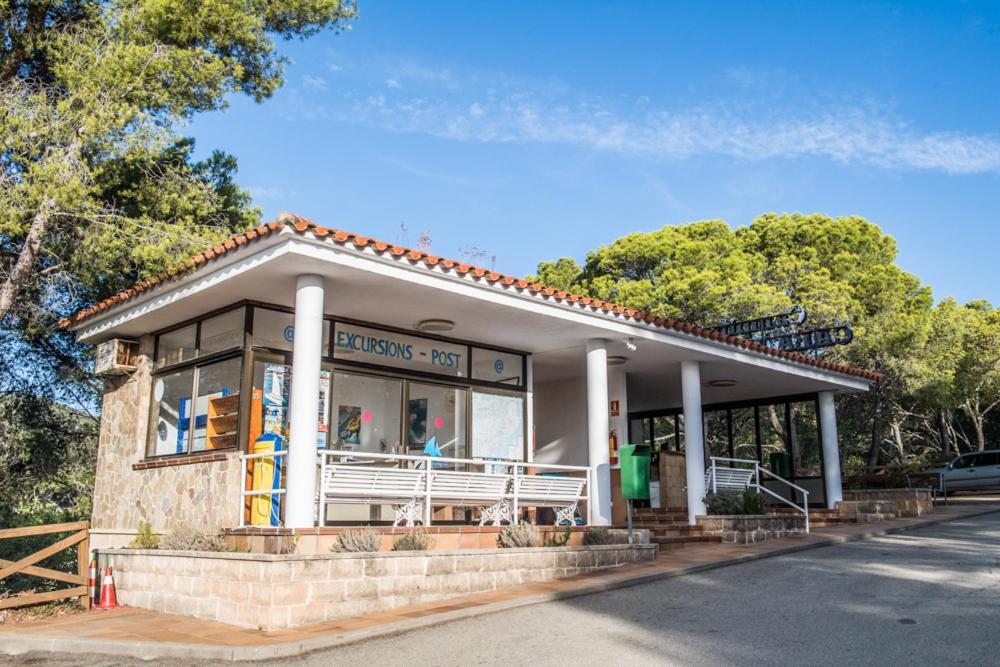 ホテルCamping Sunissim Cala Llevado 4 By Locatour トッサ・デ・マール エクステリア 写真