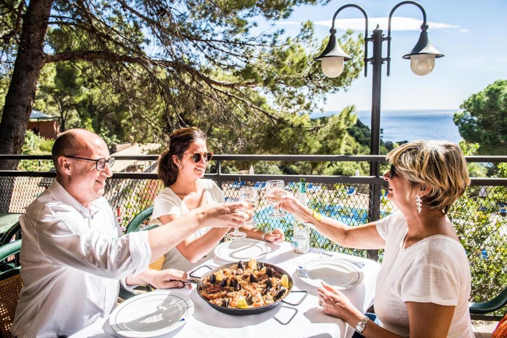 ホテルCamping Sunissim Cala Llevado 4 By Locatour トッサ・デ・マール エクステリア 写真
